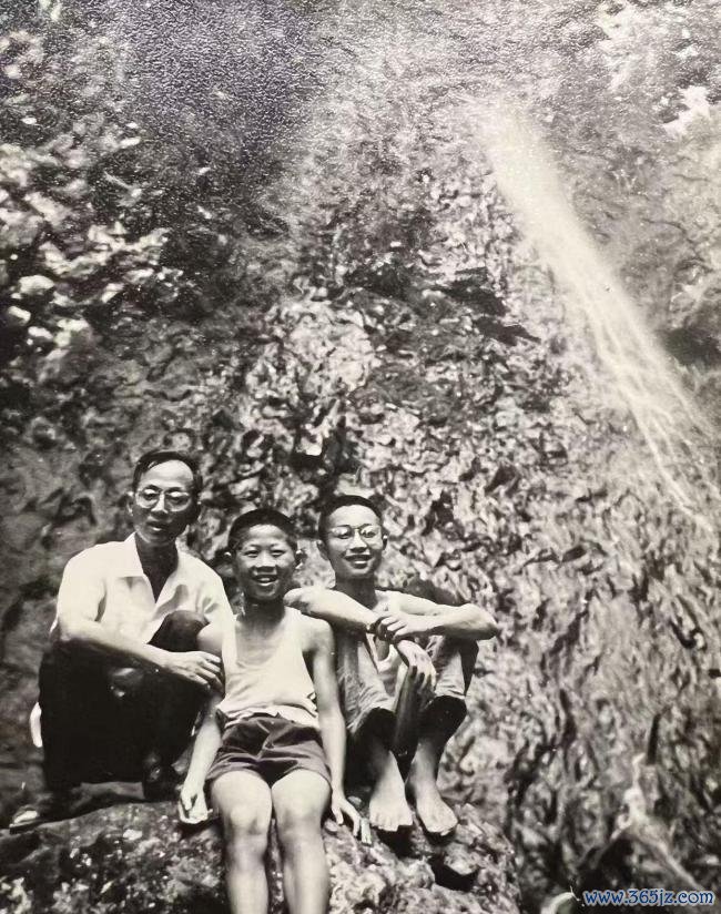 旅好意思音乐家寻回失联四十余年的亲东说念主 超越山海的亲情重逢